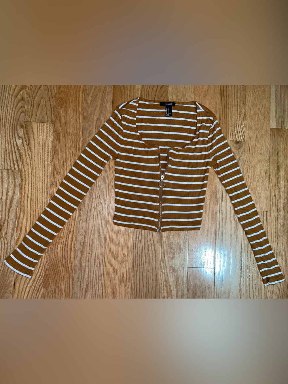 Forever 21 Size S White and Brown Striped Zippered Long-Sleeve